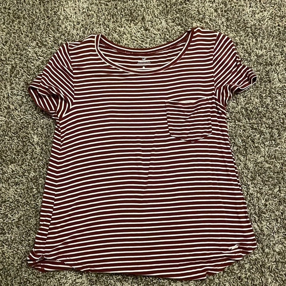 Hollister “must have collection” shirt. Size xs. Red and white striped